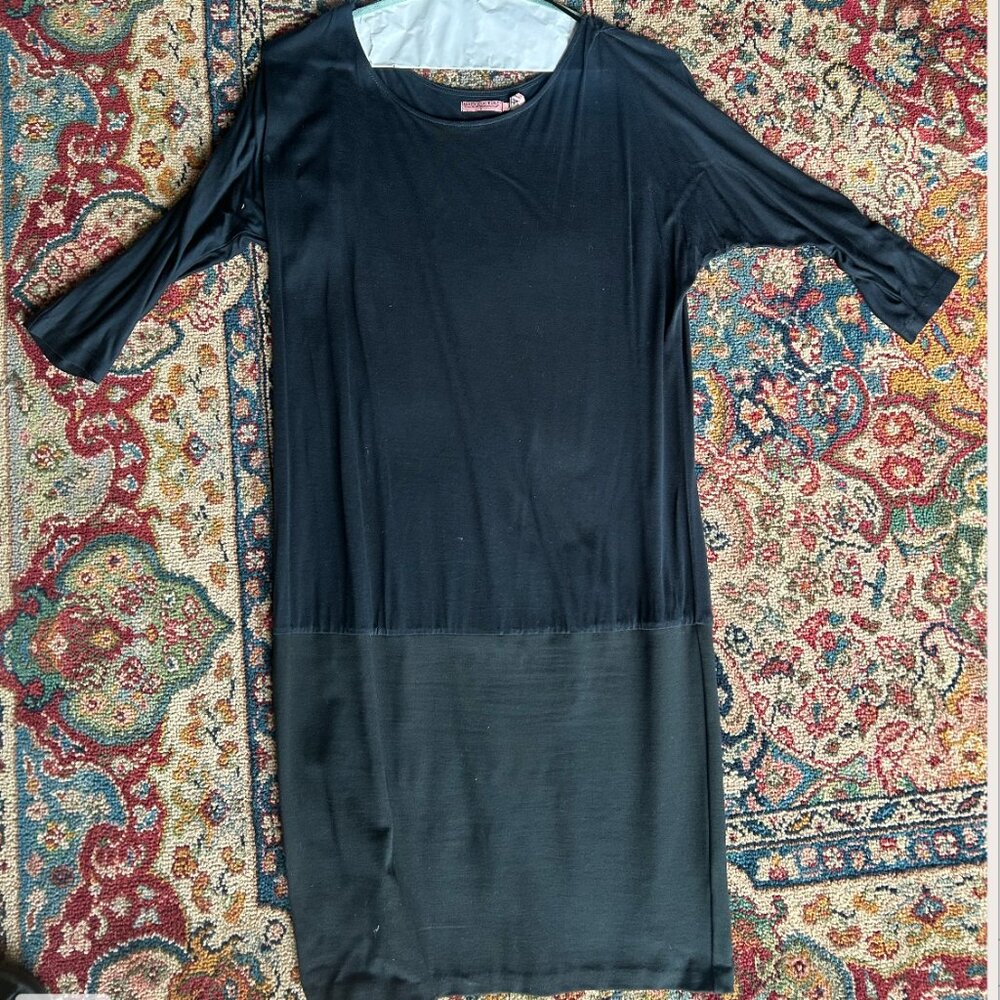 Juicy dress banded skirt size Large